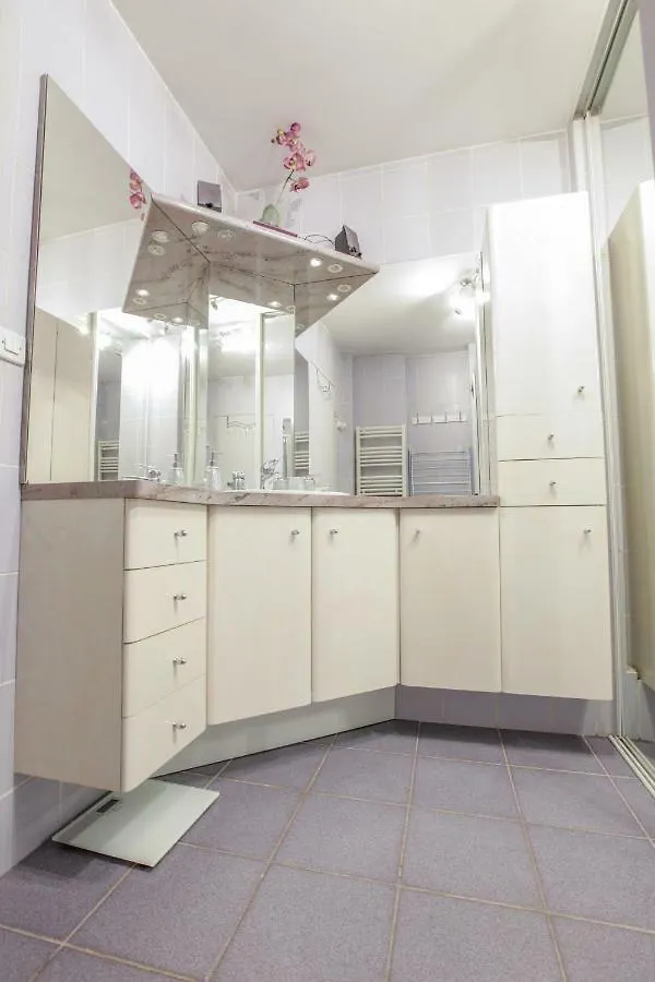 Appartement Le Célestay Villeurbanne France